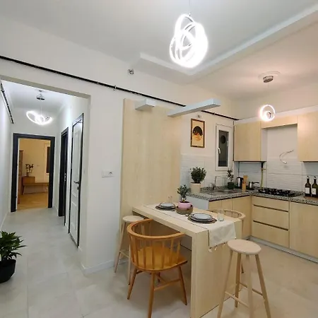 아파트 Cozy 2br 2bath With Balcony Near To Nisantasi And Taksim #4 이스탄불