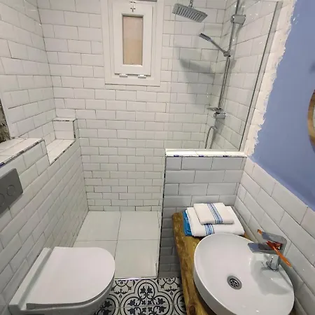 Cozy 2br 2bath With Balcony Near To Nisantasi And Taksim #4 아파트 이스탄불